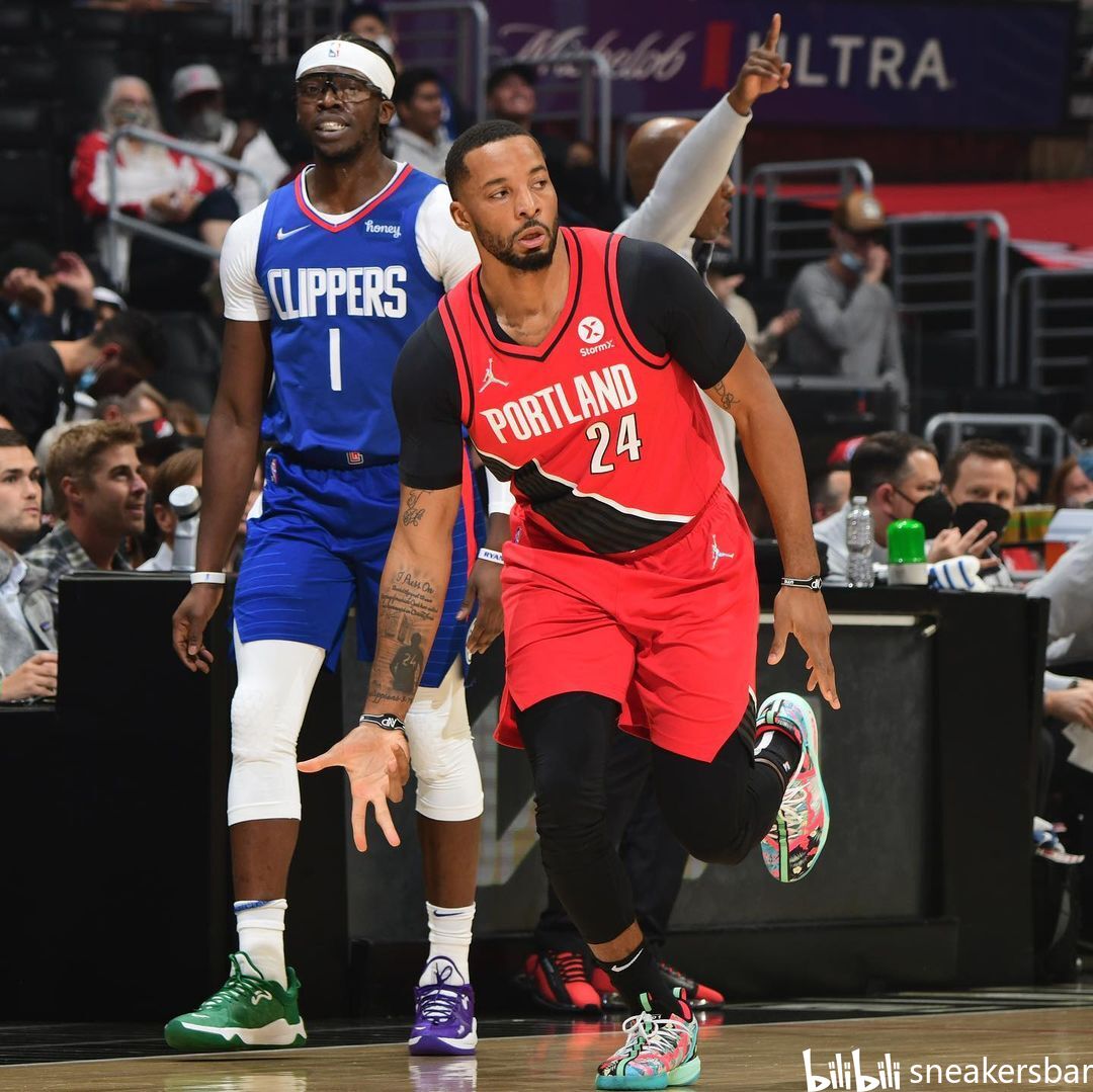 迫使主帅德 迫使主帅德