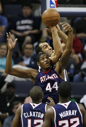 球场借助滨 球场借助滨