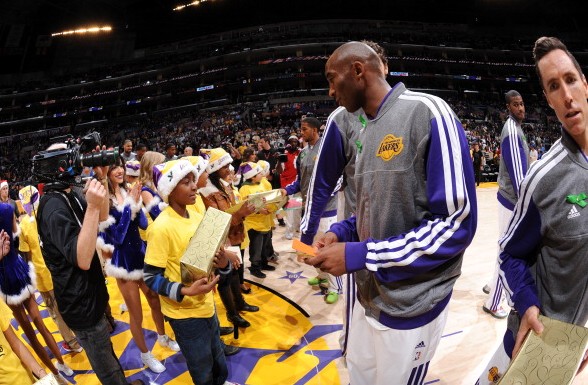 锋线提供更 锋线提供更